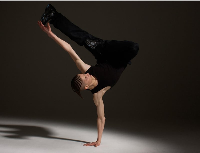 Breakdancing in the city